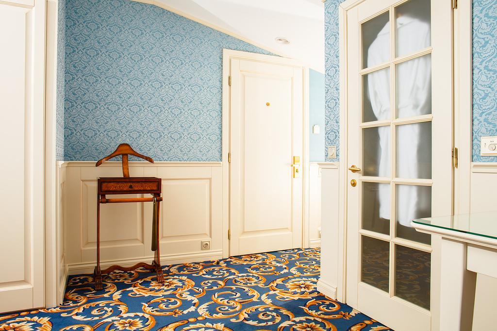 Ministerium Hotel Odessa Exterior photo