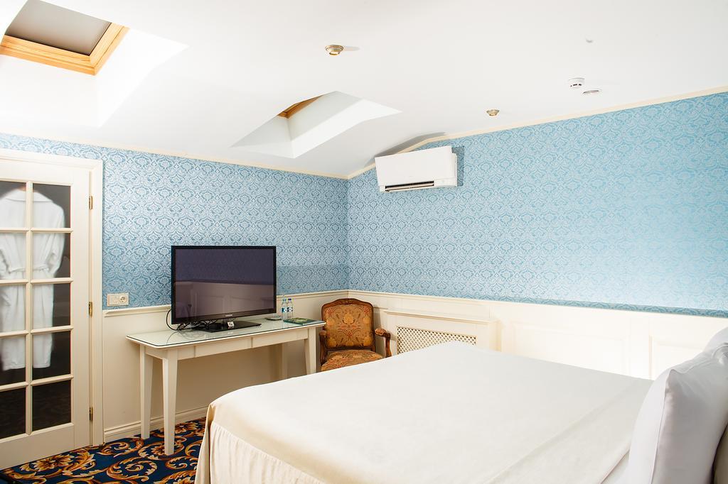 Ministerium Hotel Odessa Exterior photo