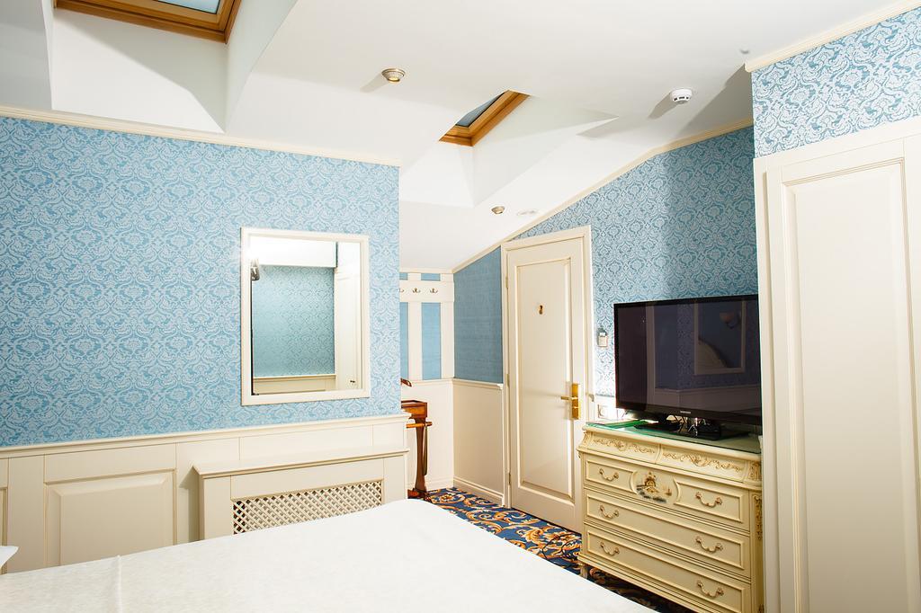 Ministerium Hotel Odessa Exterior photo